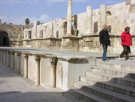 06 - Teatro romano